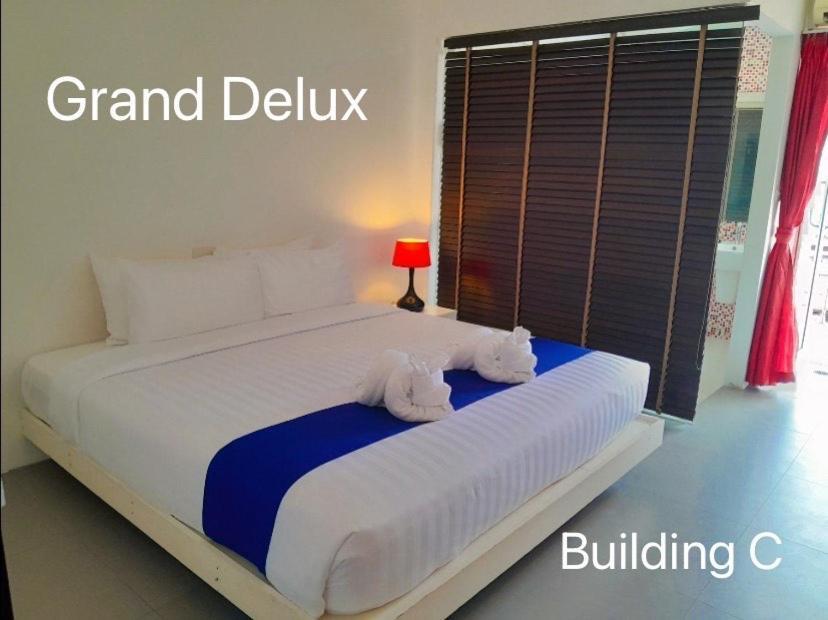 My Hotel Phuket Patong Exterior photo